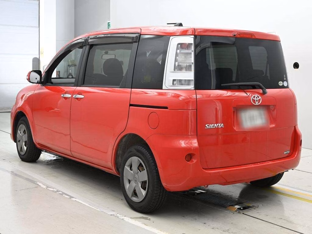 TOYOTA SIENTA