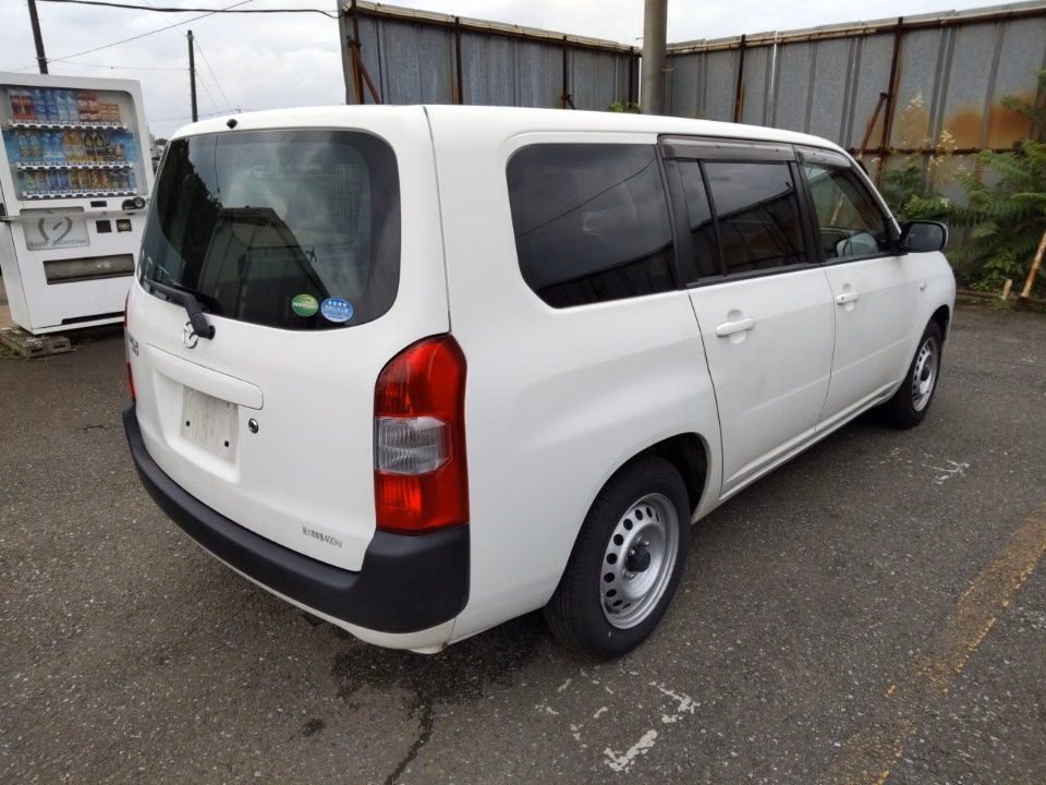 MAZDA FAMILIA