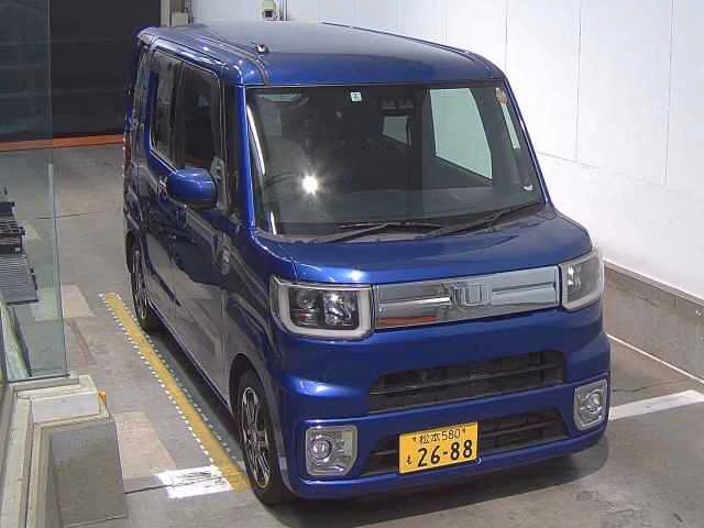 DAIHATSU WAKE