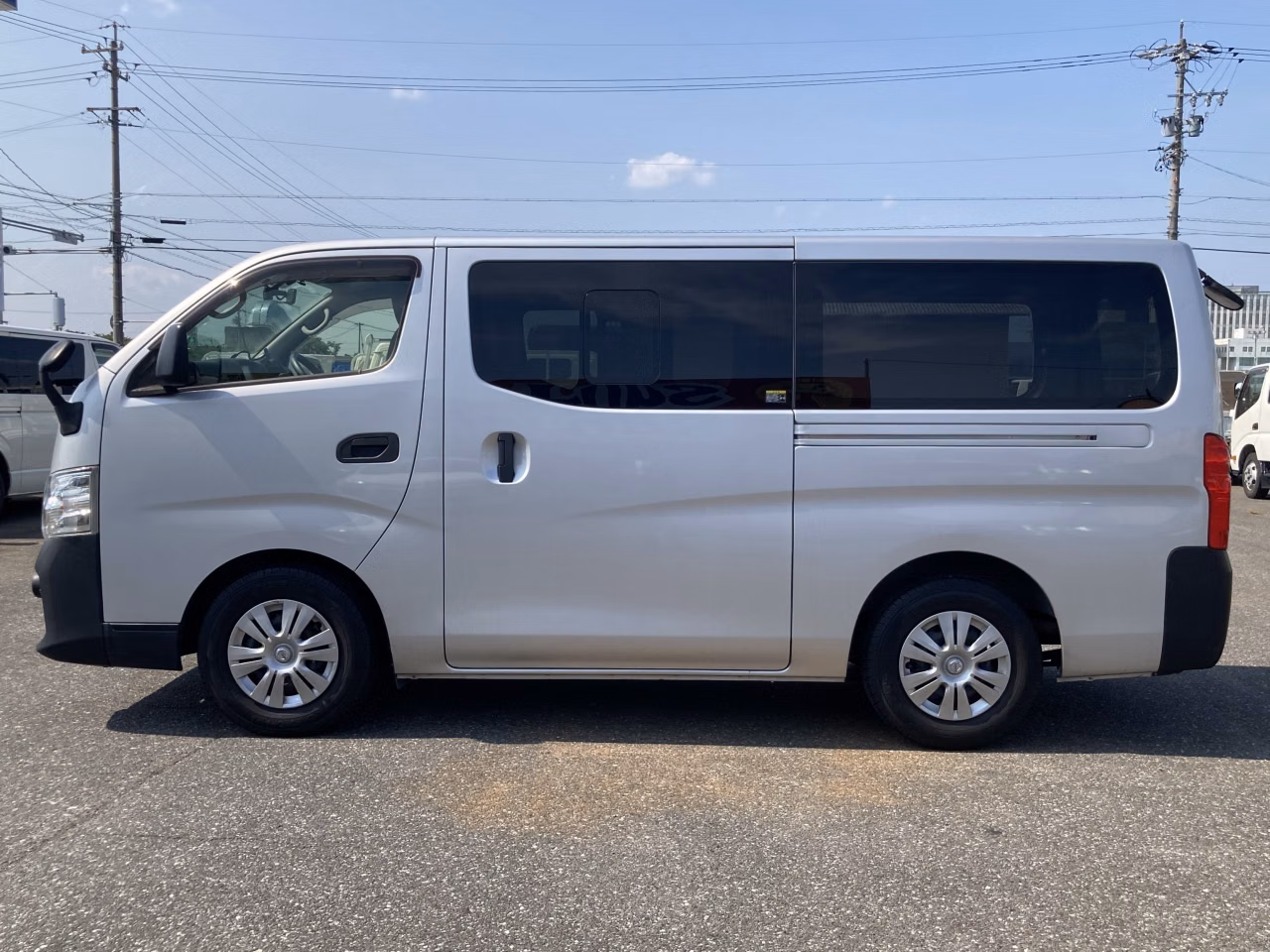 NISSAN NV350 CARAVAN