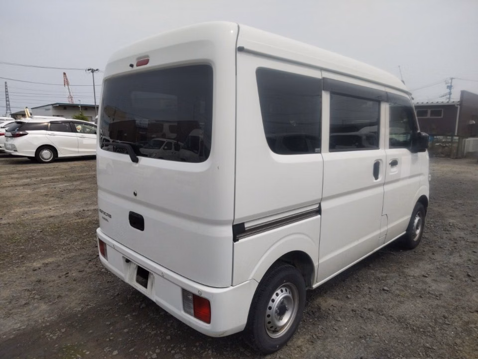 MITSUBISHI MINICAB
