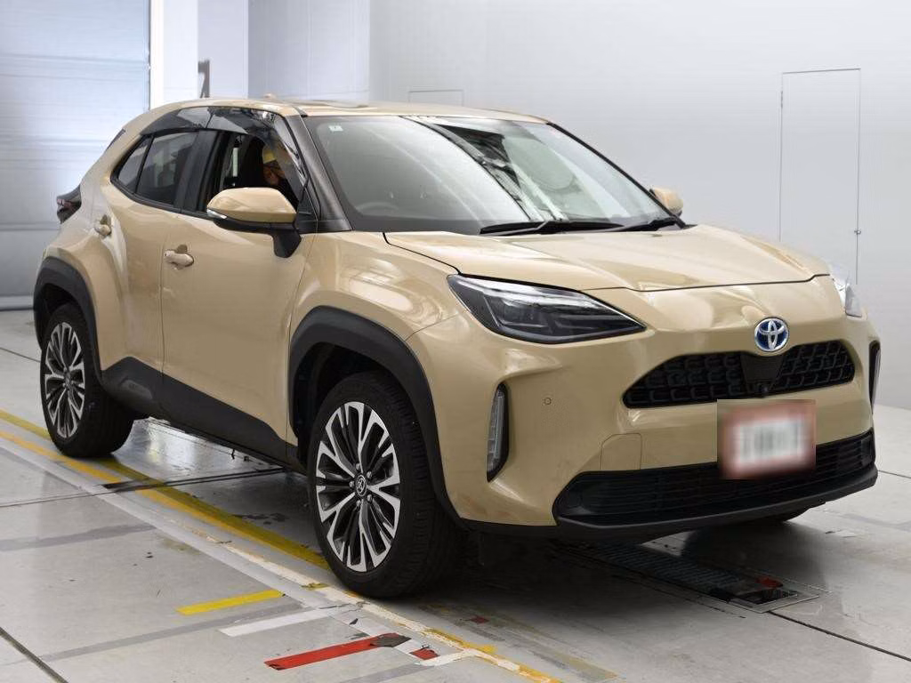 TOYOTA YARIS CROSS