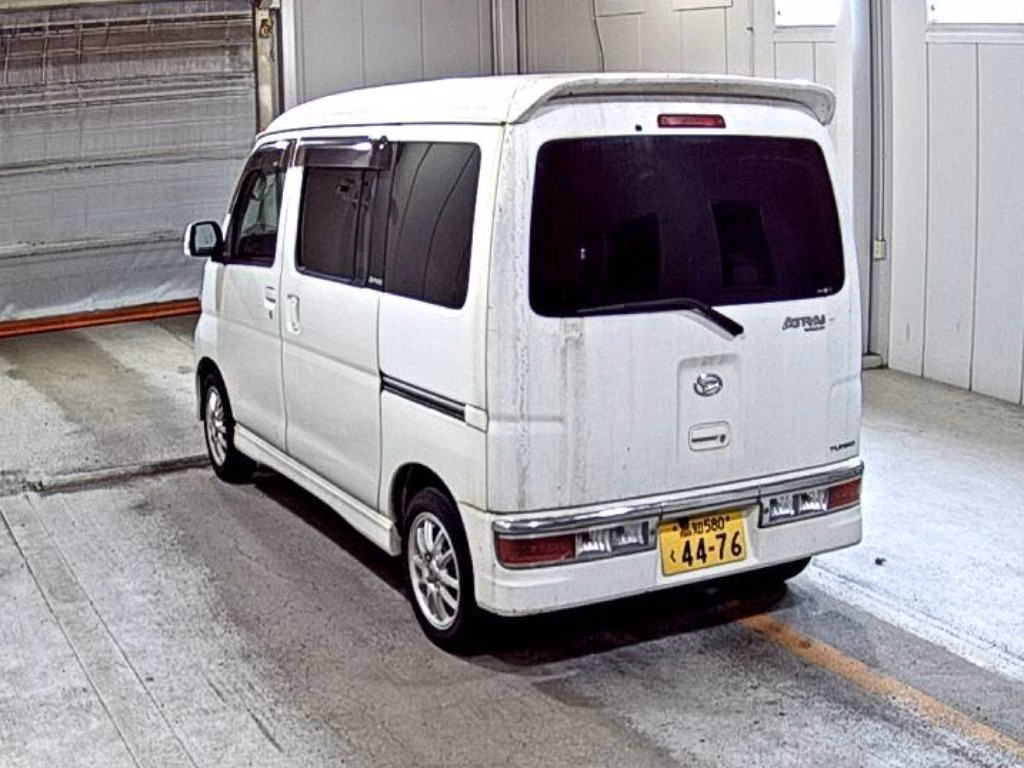 DAIHATSU ATRAI