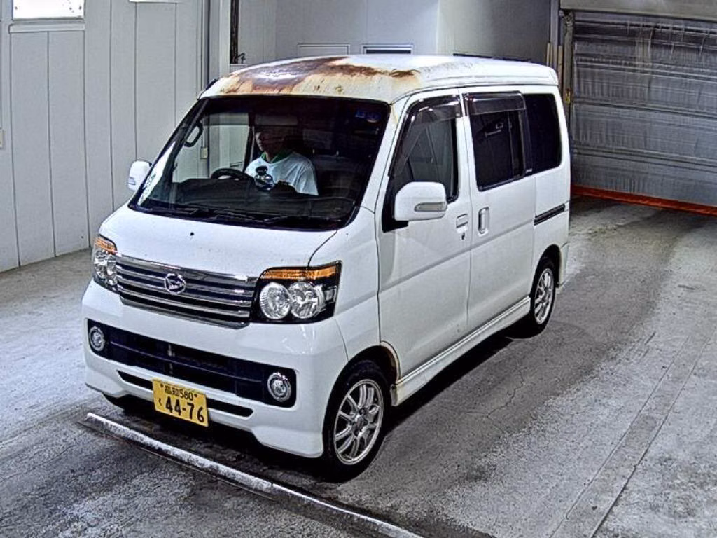 DAIHATSU ATRAI