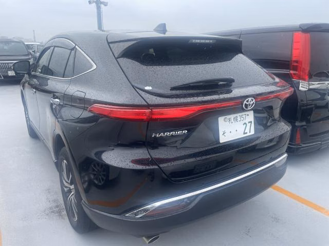 TOYOTA HARRIER