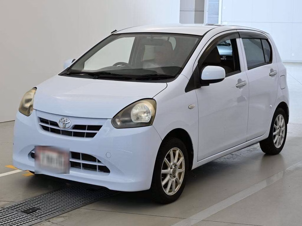 TOYOTA PIXIS EPOCH