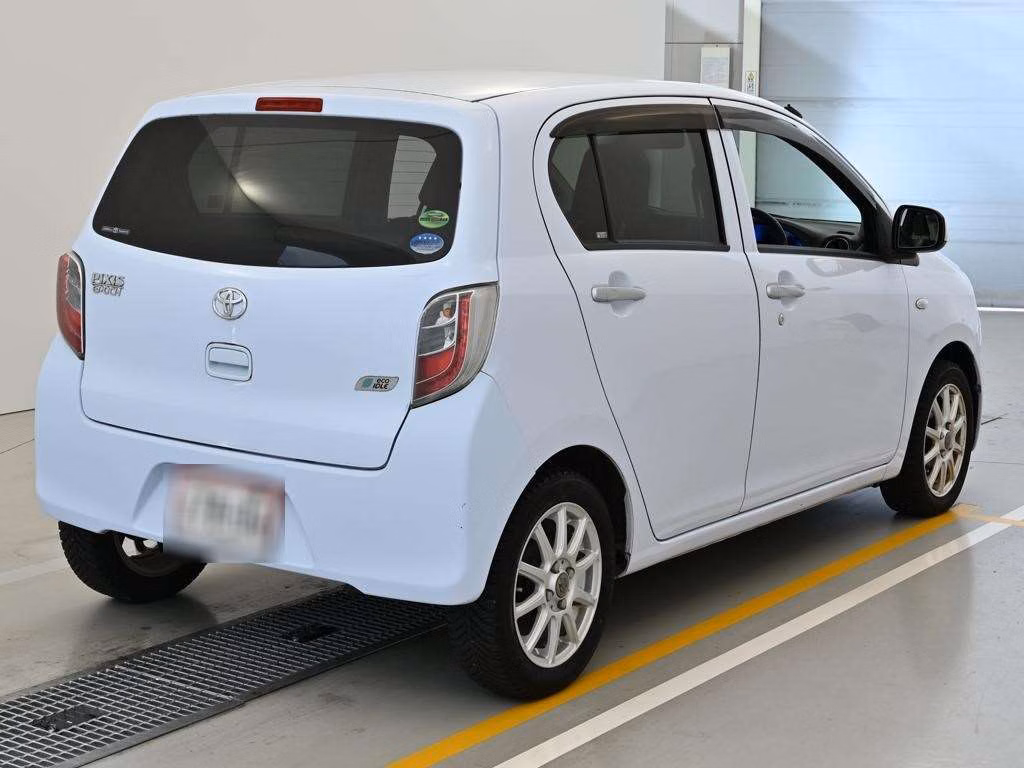TOYOTA PIXIS EPOCH