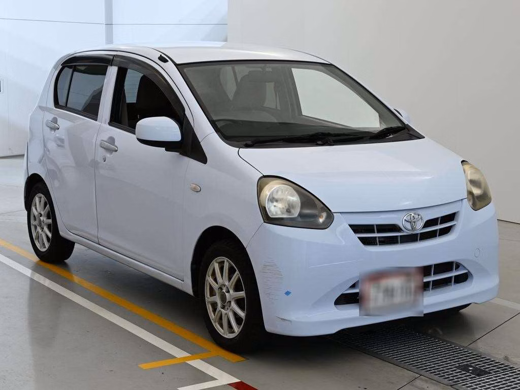 TOYOTA PIXIS EPOCH