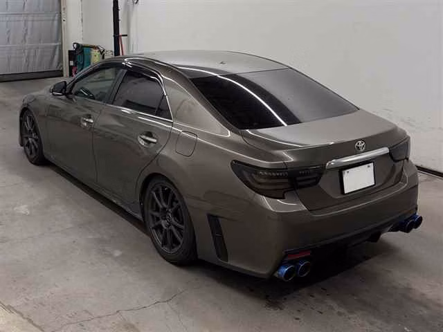 TOYOTA MARK X