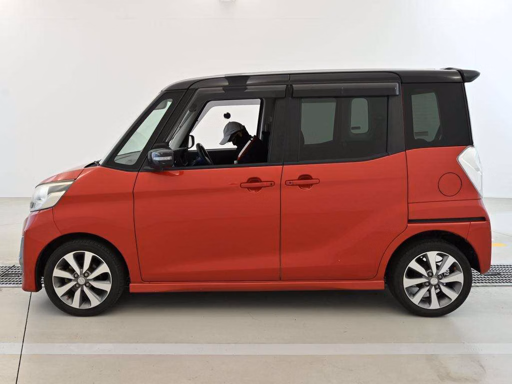 MITSUBISHI EK SPACE