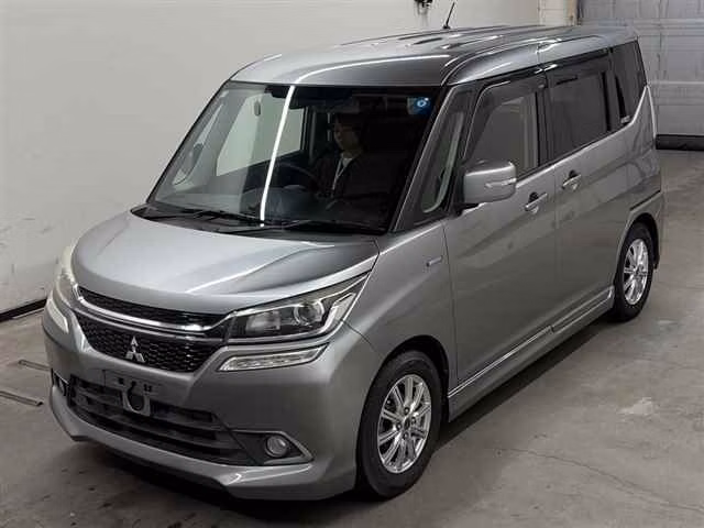 MITSUBISHI DELICA D:2