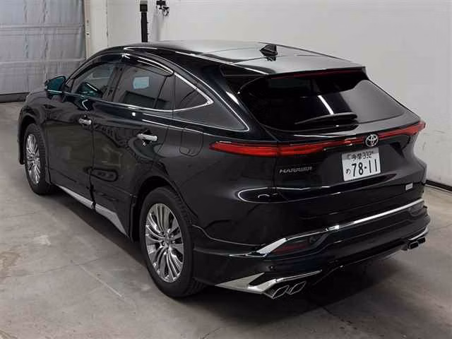TOYOTA HARRIER