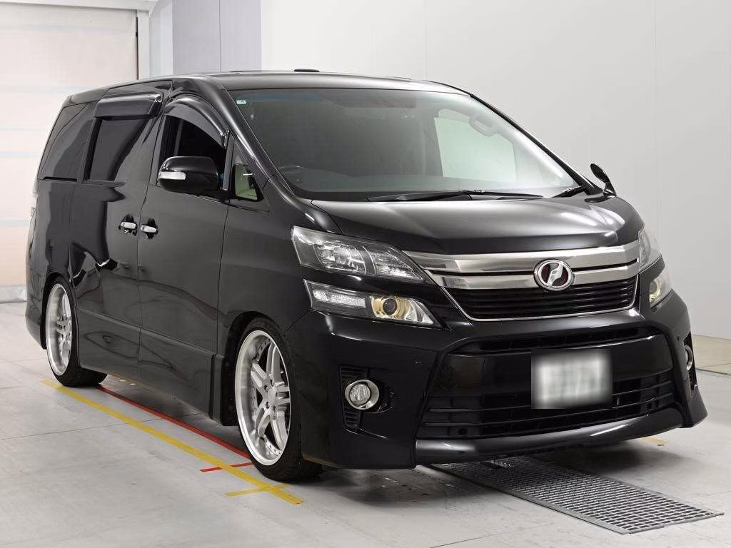 TOYOTA VELLFIRE