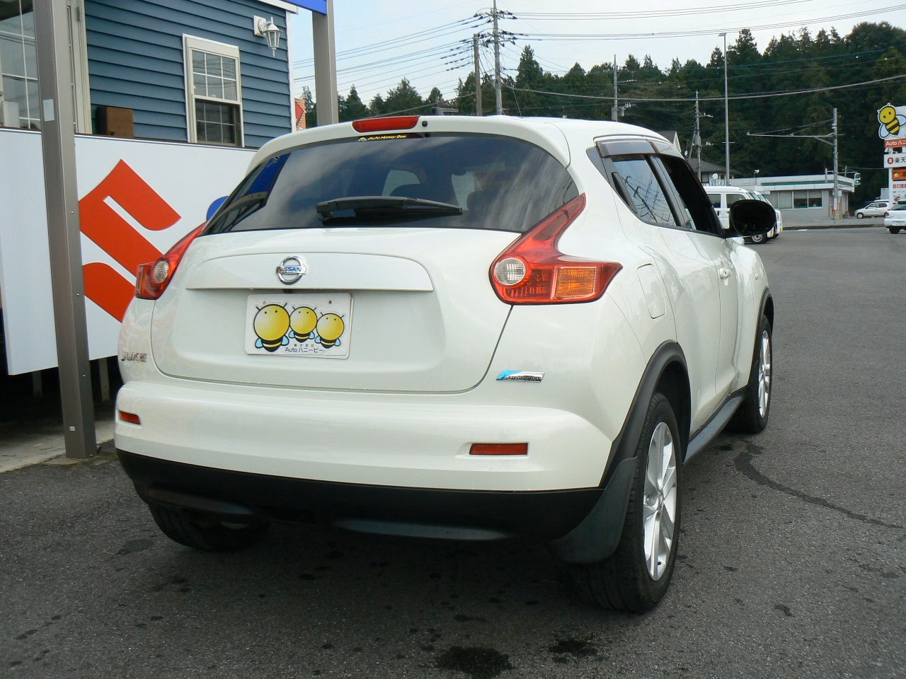 NISSAN JUKE
