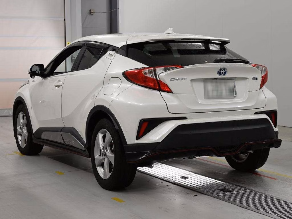 TOYOTA C-HR
