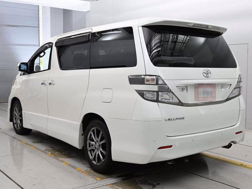 TOYOTA VELLFIRE