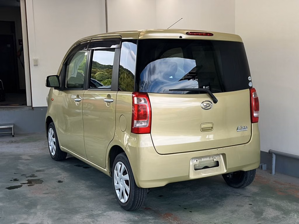 DAIHATSU TANTO EXE