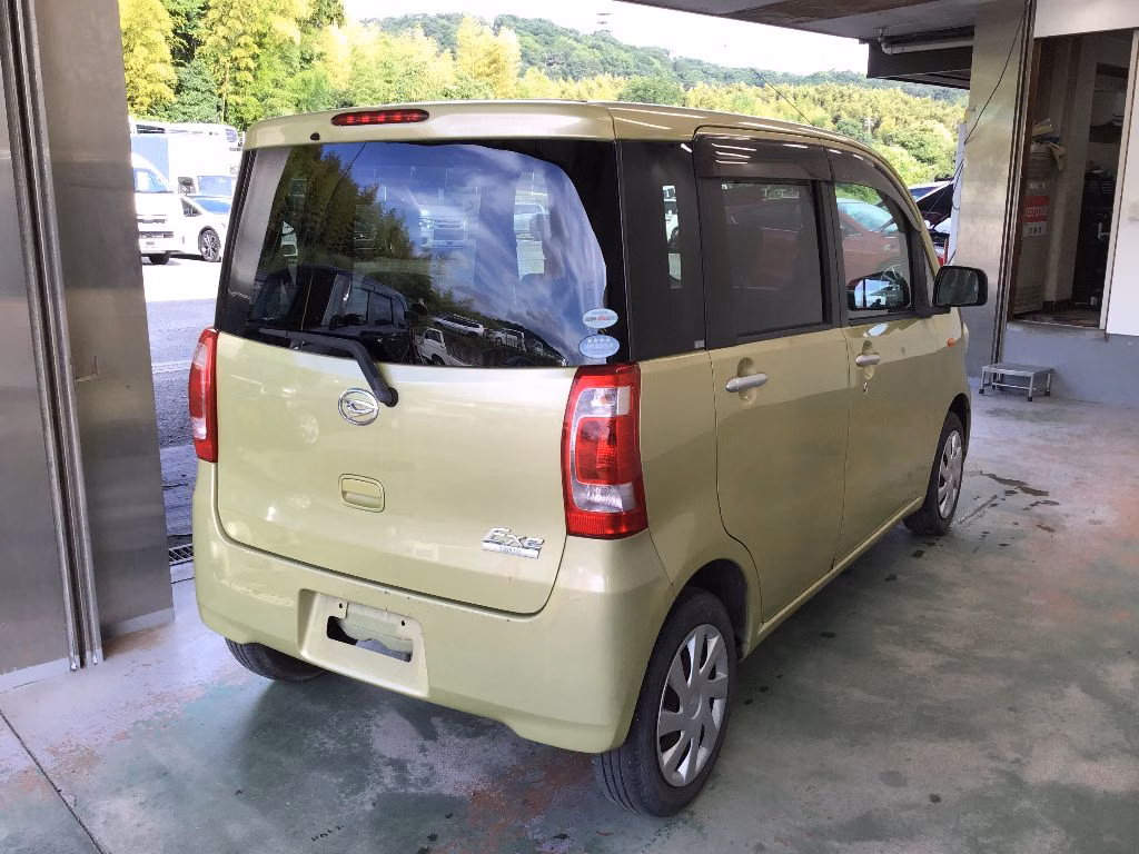 DAIHATSU TANTO EXE