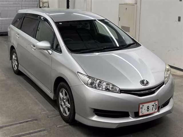 TOYOTA WISH