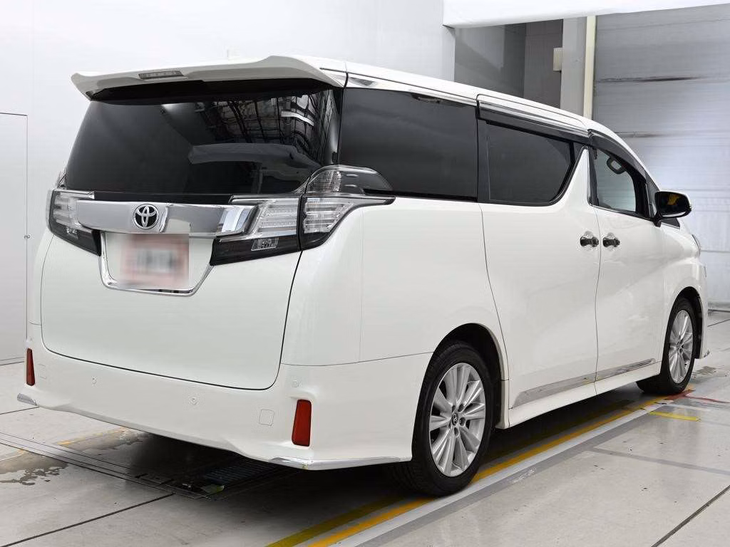 TOYOTA VELLFIRE