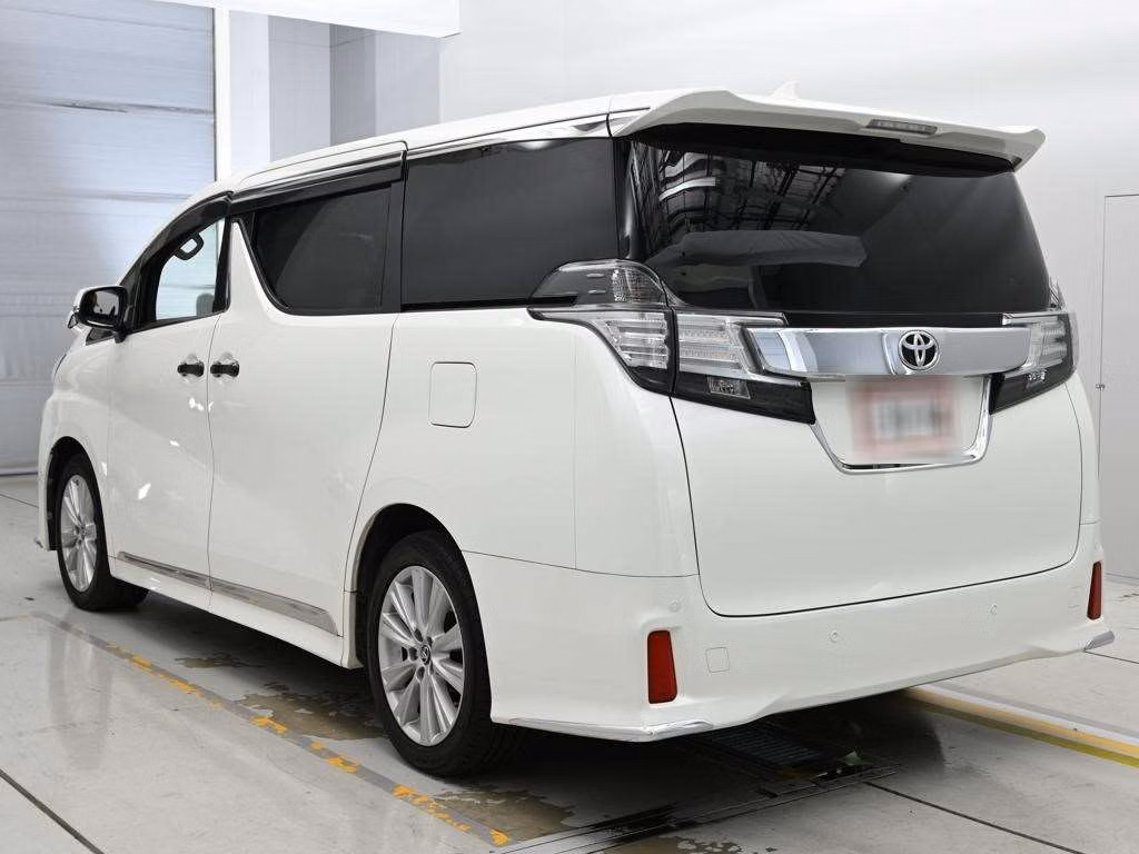 TOYOTA VELLFIRE