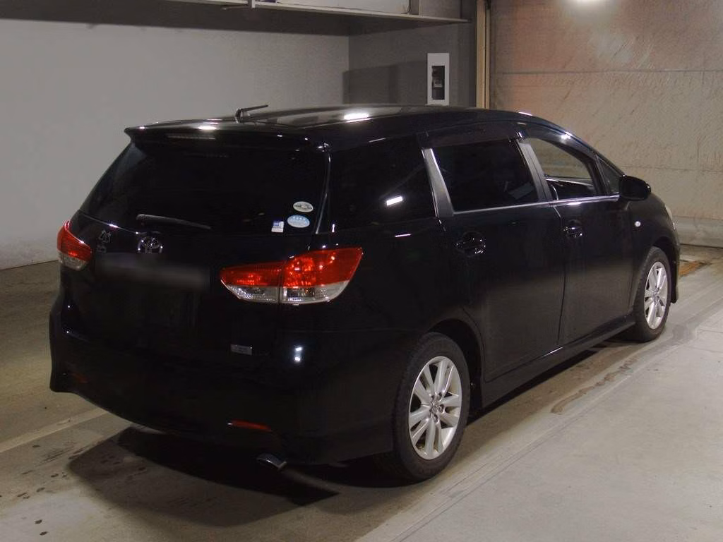 TOYOTA WISH
