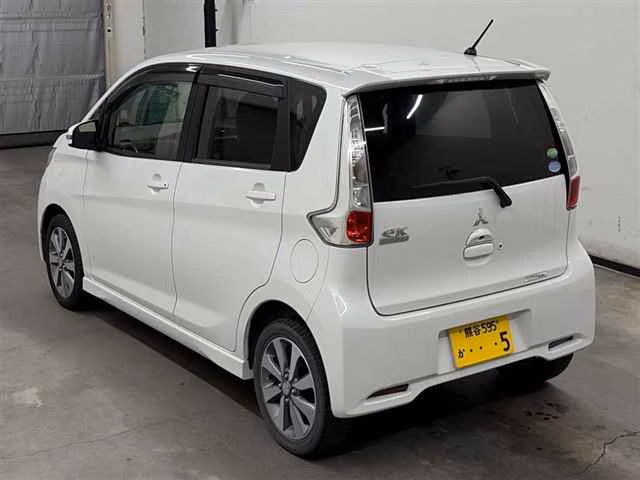 MITSUBISHI EK CUSTOM