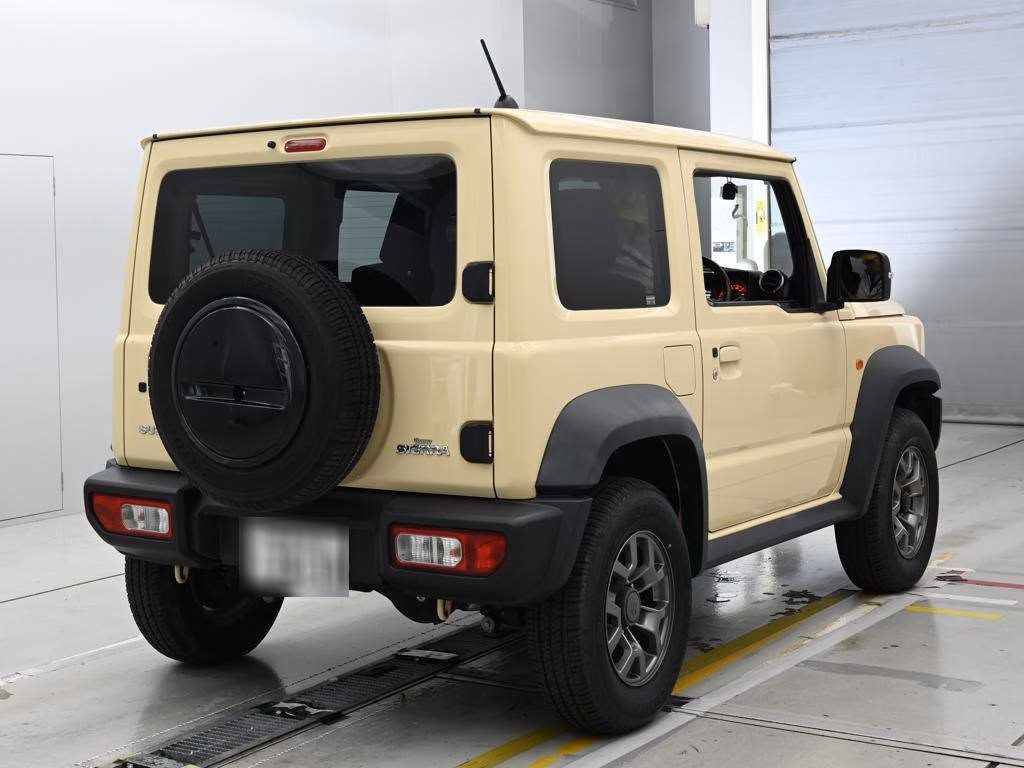 SUZUKI JIMNY SIERRA