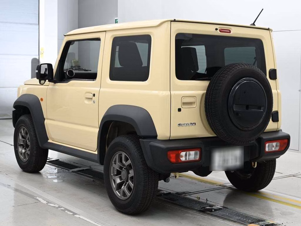 SUZUKI JIMNY SIERRA