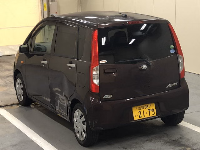 DAIHATSU LEEZA