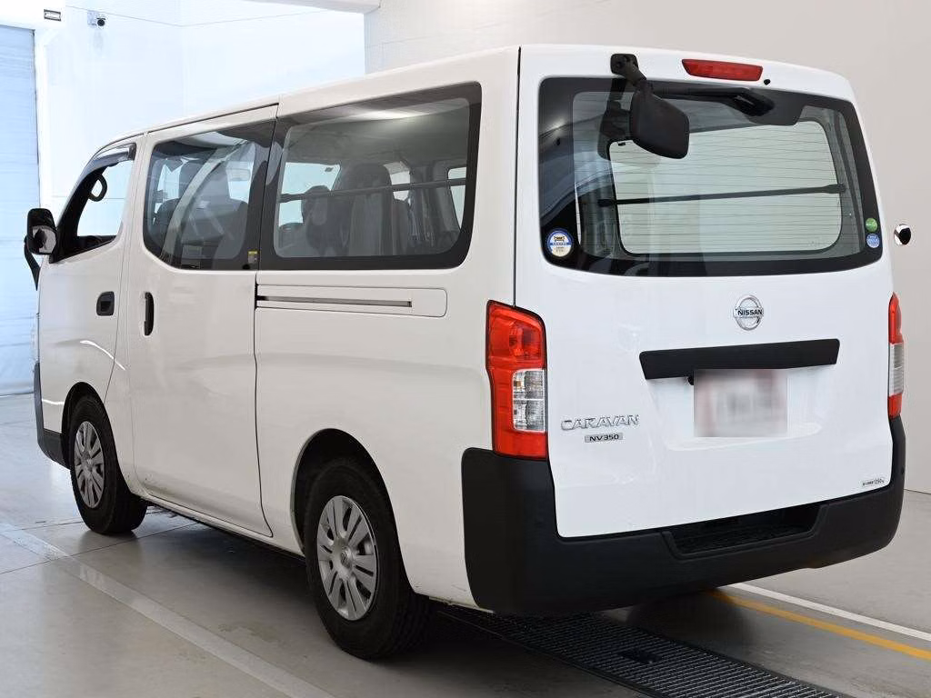 NISSAN NV350 CARAVAN