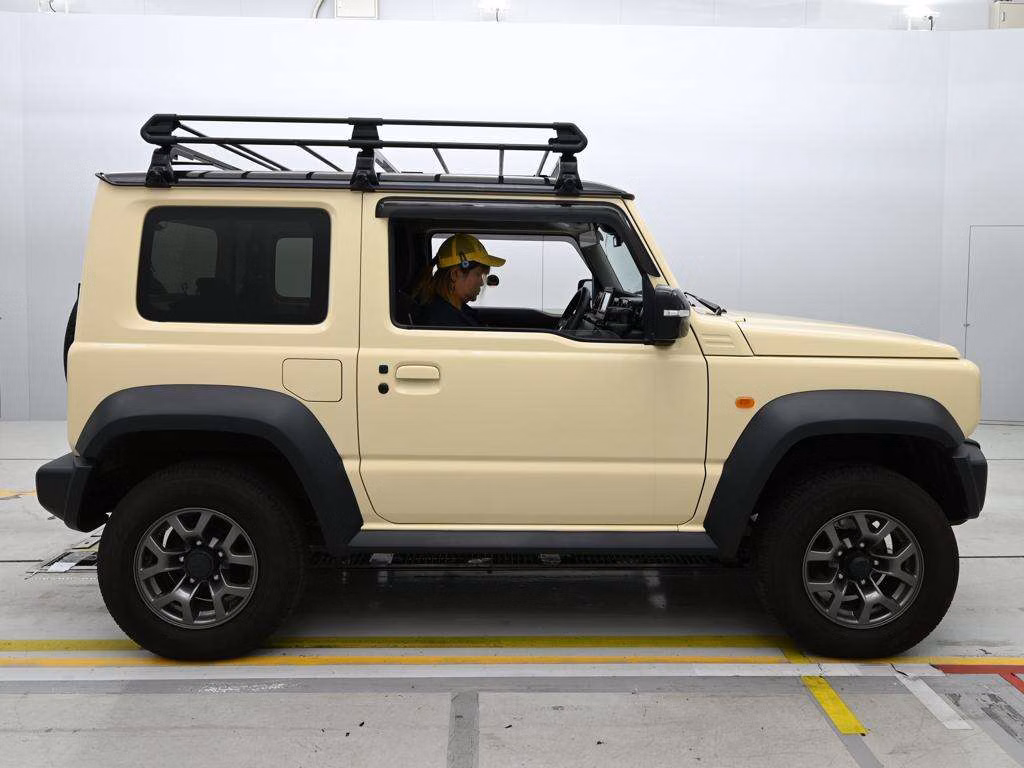 SUZUKI JIMNY SIERRA