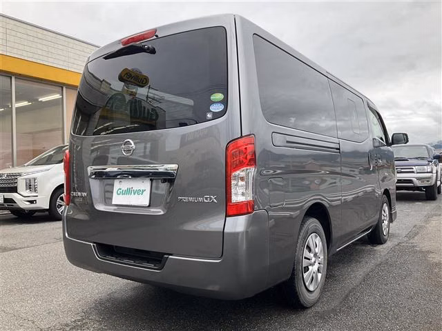 NISSAN NV350 CARAVAN