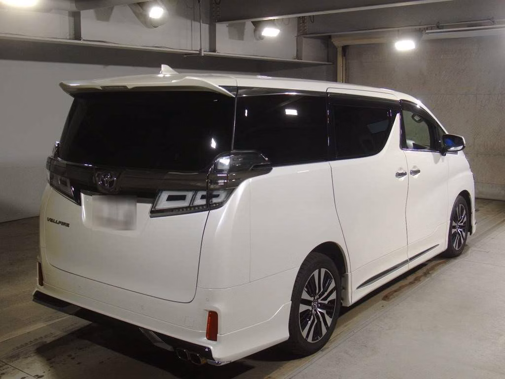 TOYOTA VELLFIRE