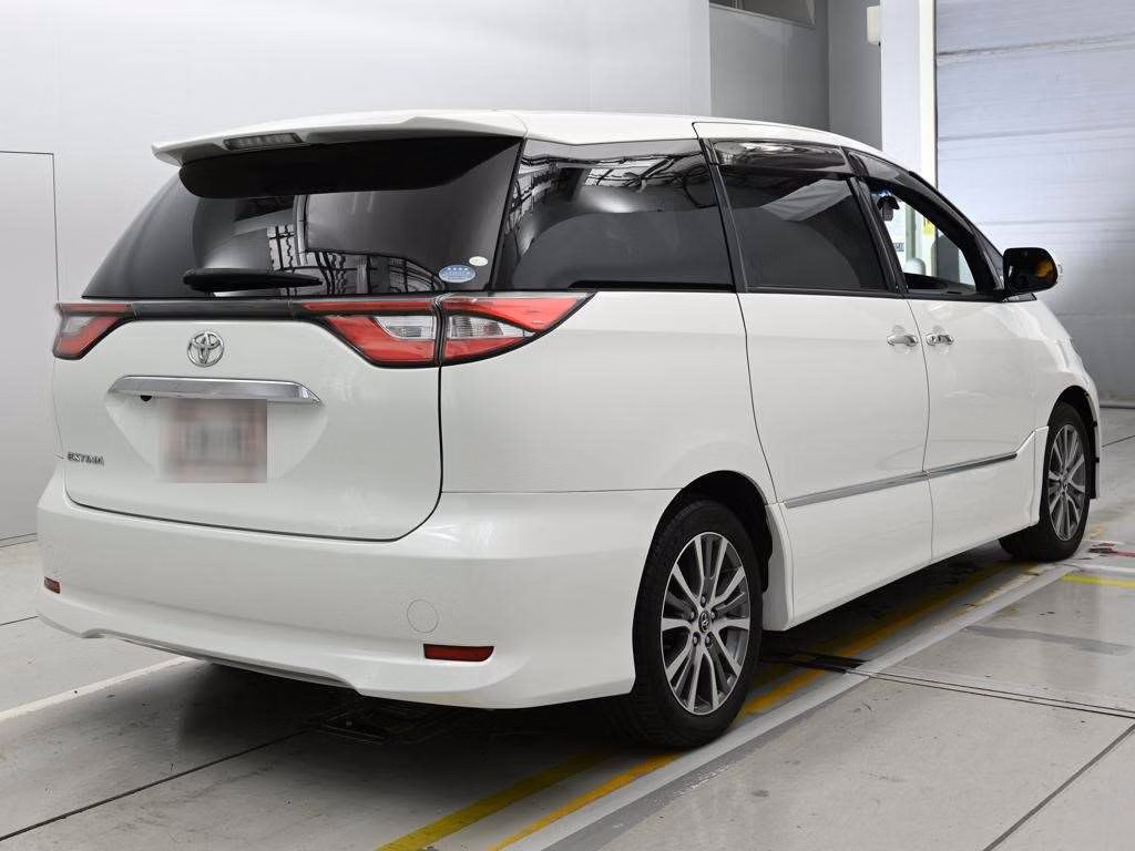 TOYOTA ESTIMA