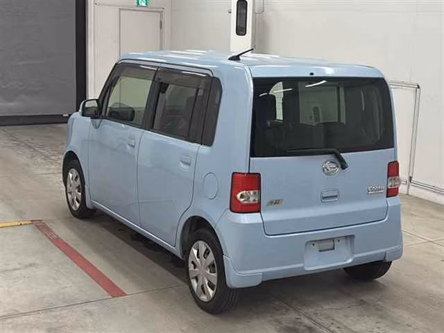 DAIHATSU MOVE CONTE