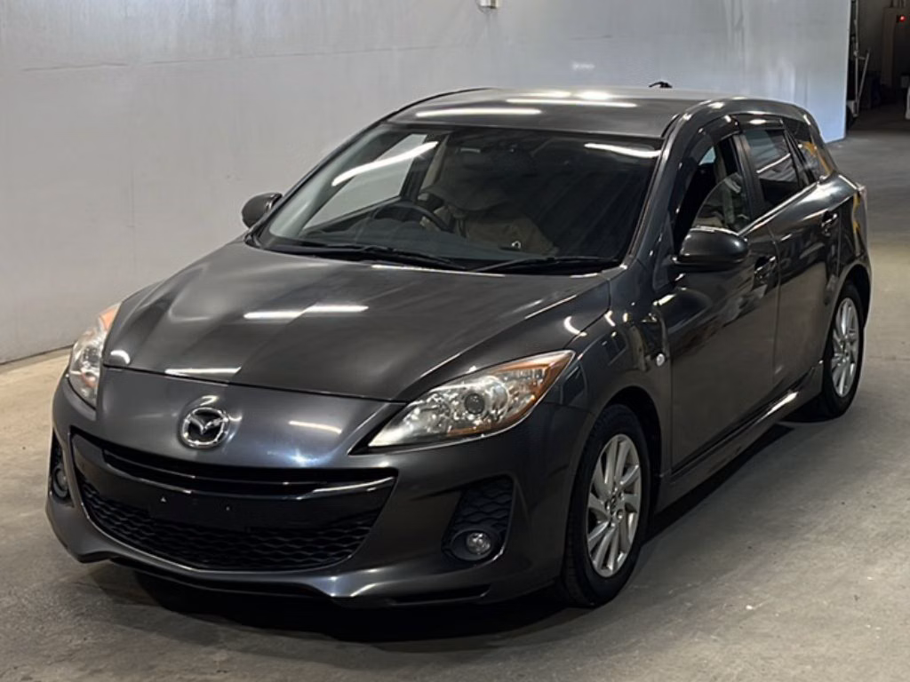 MAZDA AXELA