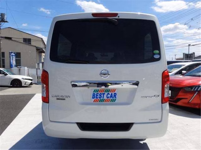 NISSAN NV350 CARAVAN
