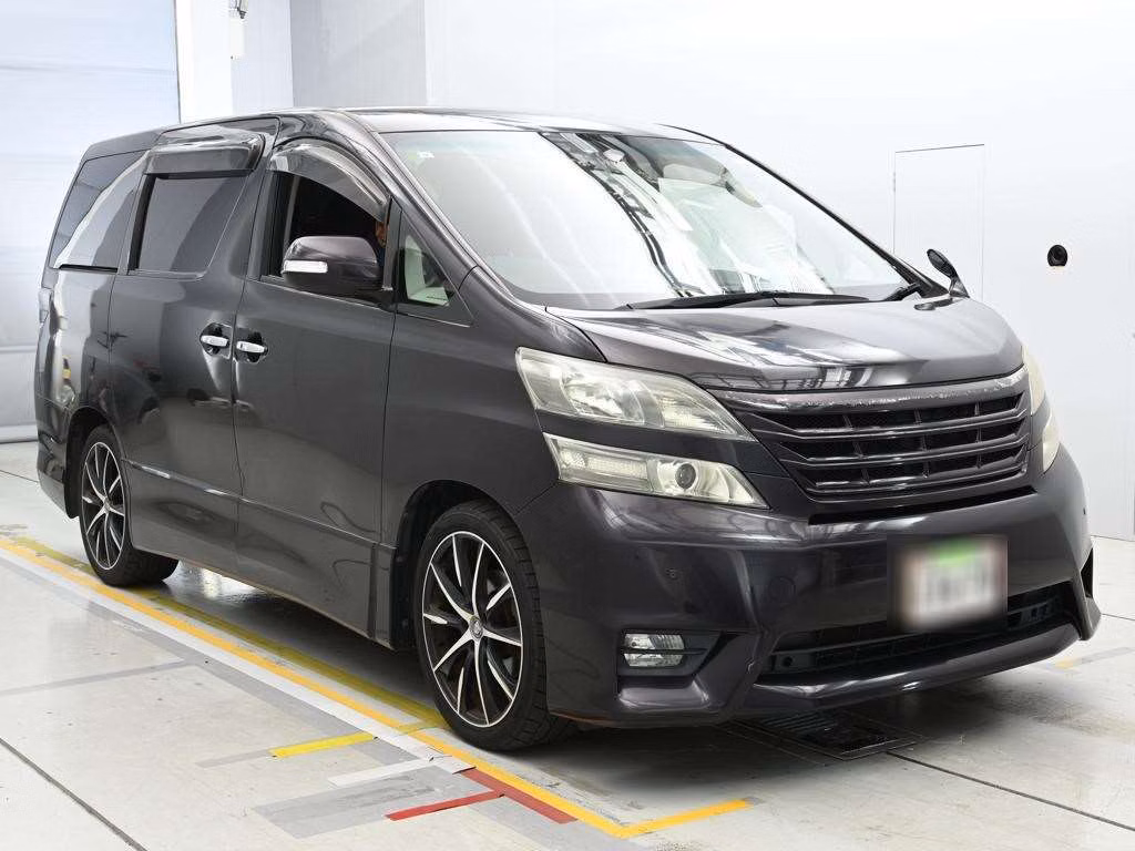 TOYOTA VELLFIRE
