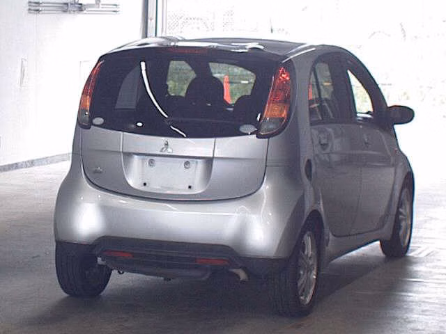 MITSUBISHI I