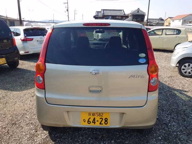 DAIHATSU MIRA