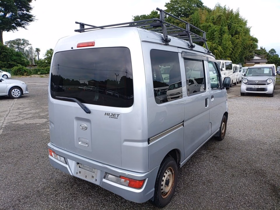 DAIHATSU HIJET