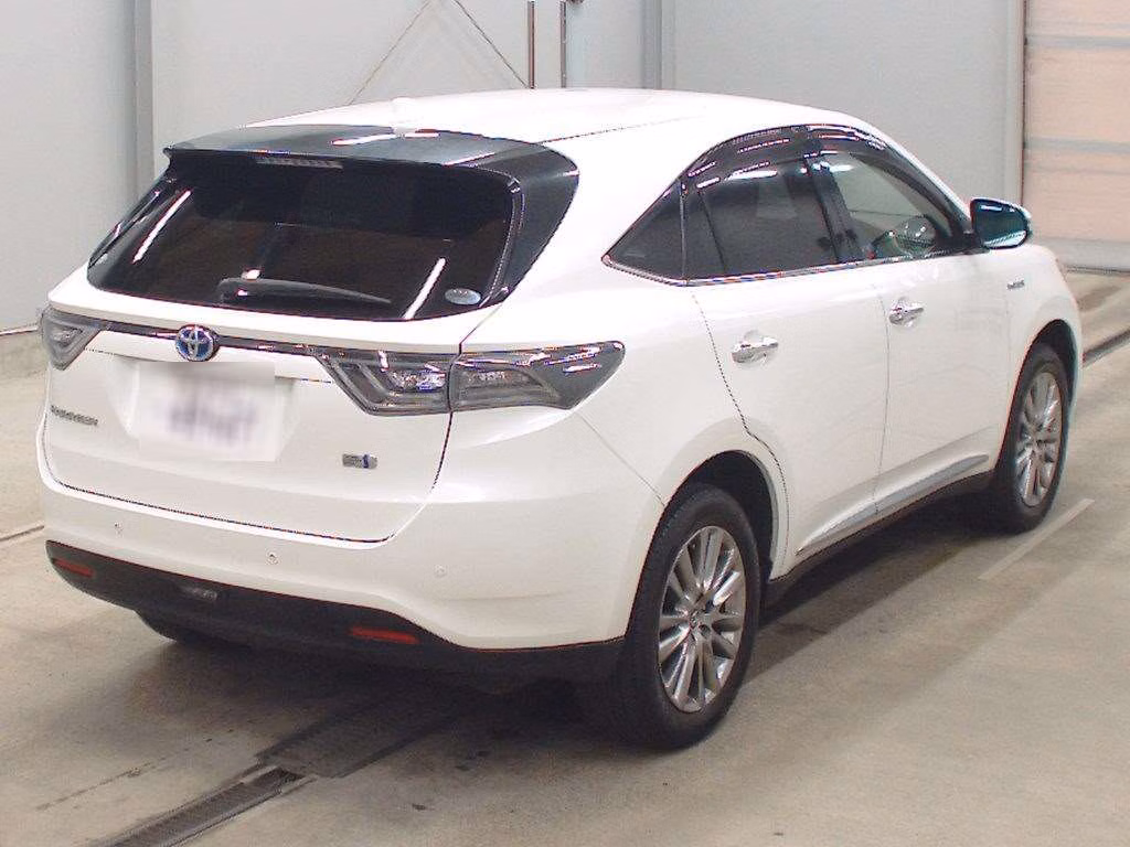 TOYOTA HARRIER