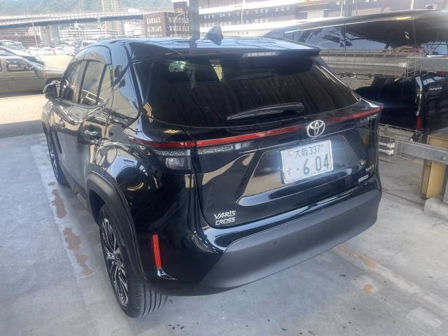 TOYOTA YARIS CROSS