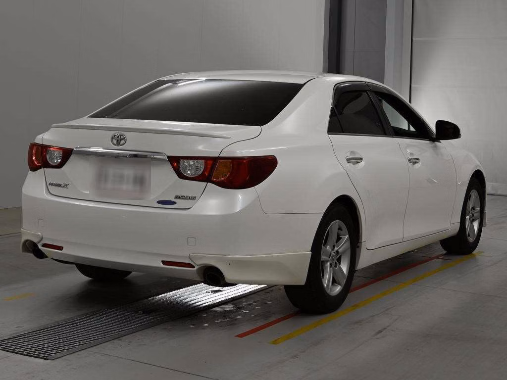 TOYOTA MARK X