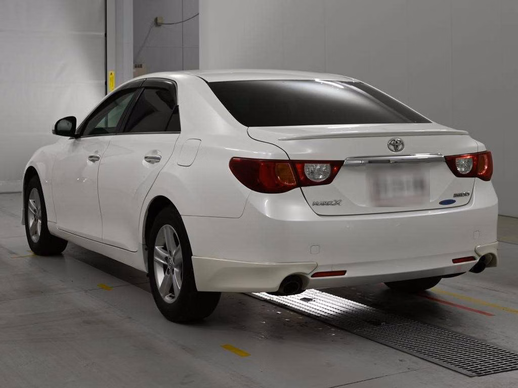 TOYOTA MARK X