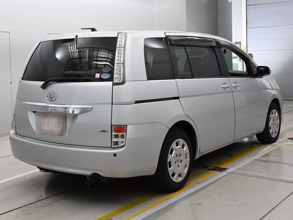 TOYOTA ISIS