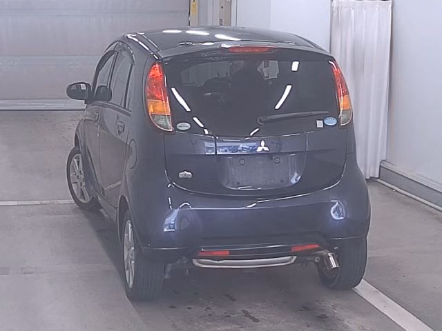 MITSUBISHI I