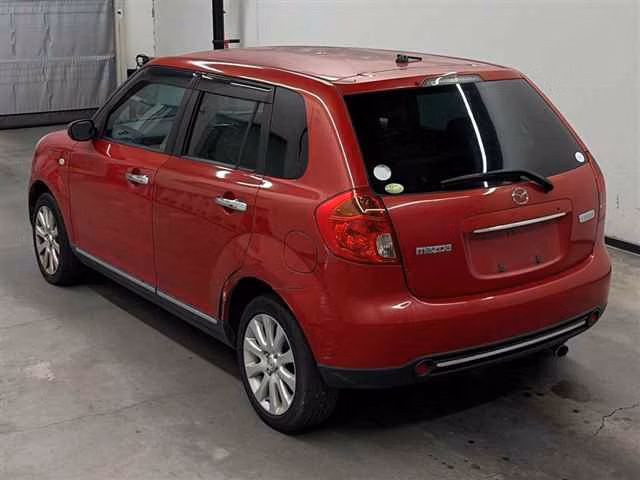 MAZDA VERISA
