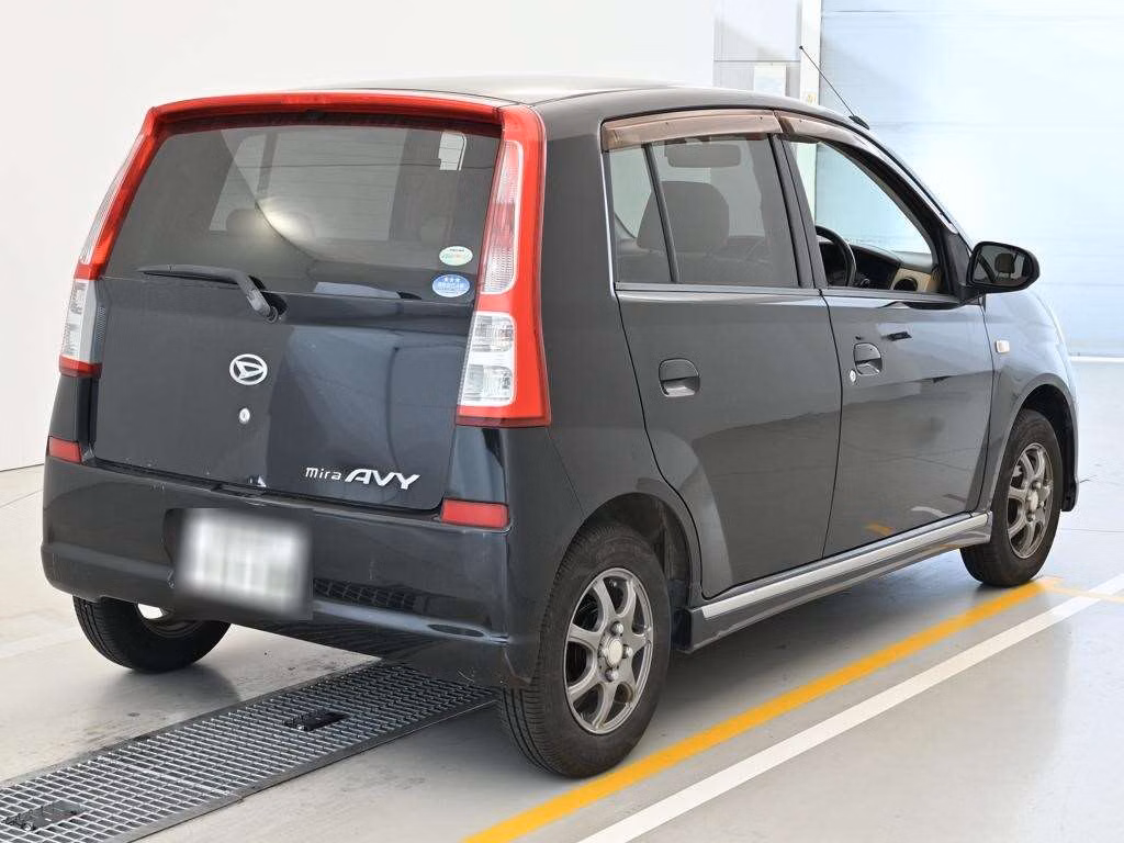 DAIHATSU MIRA AVY